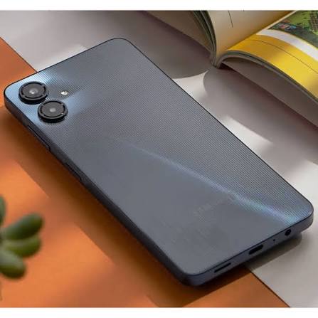 گوشی سامسونگ Galaxy A06 دو سیم کارت 64 گیگابایت و رم 4 گیگابایت